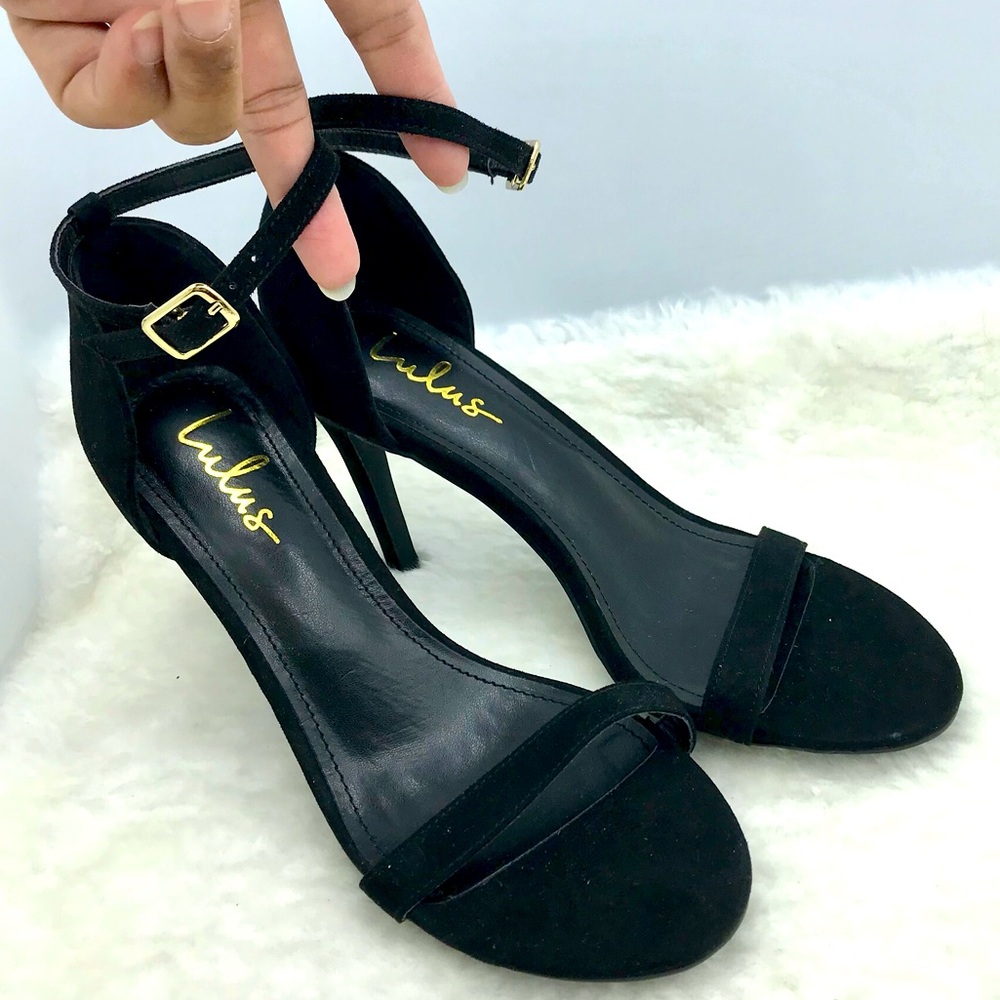Lulus Black Suede ESI Single strap heels size 6